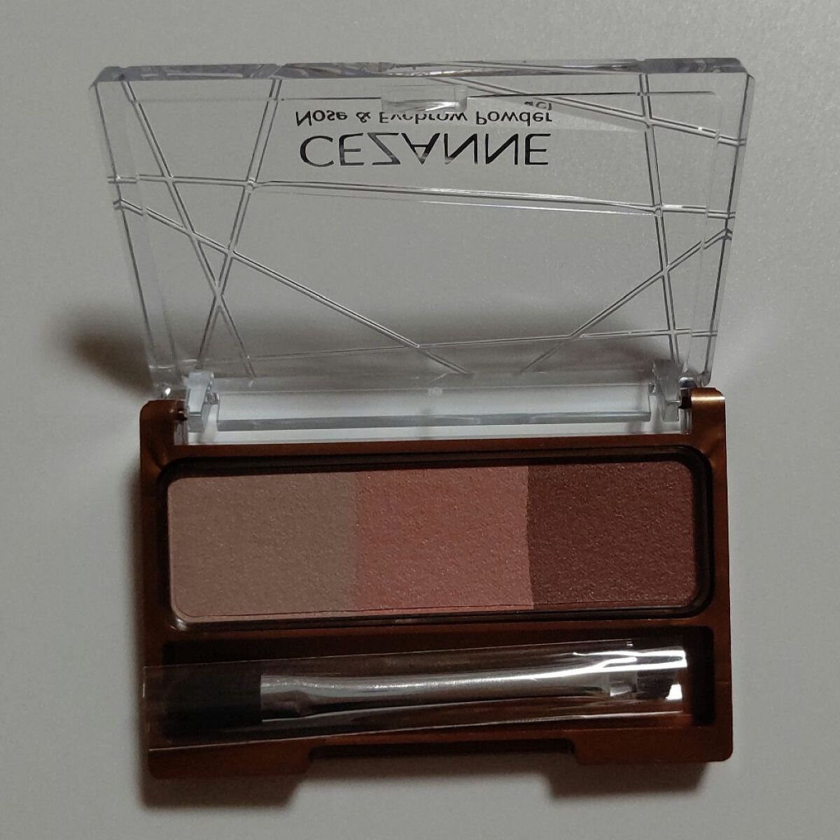 ノーズ＆アイブロウパウダー/CEZANNE/パウダーアイブロウを使ったクチコミ（2枚目）