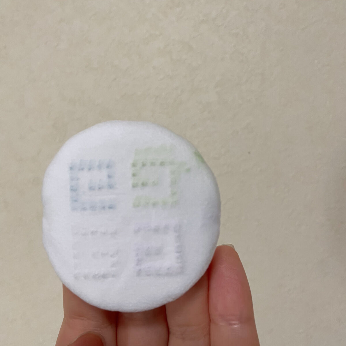 プリズム・リーブル/GIVENCHY/ルースパウダーを使ったクチコミ（3枚目）