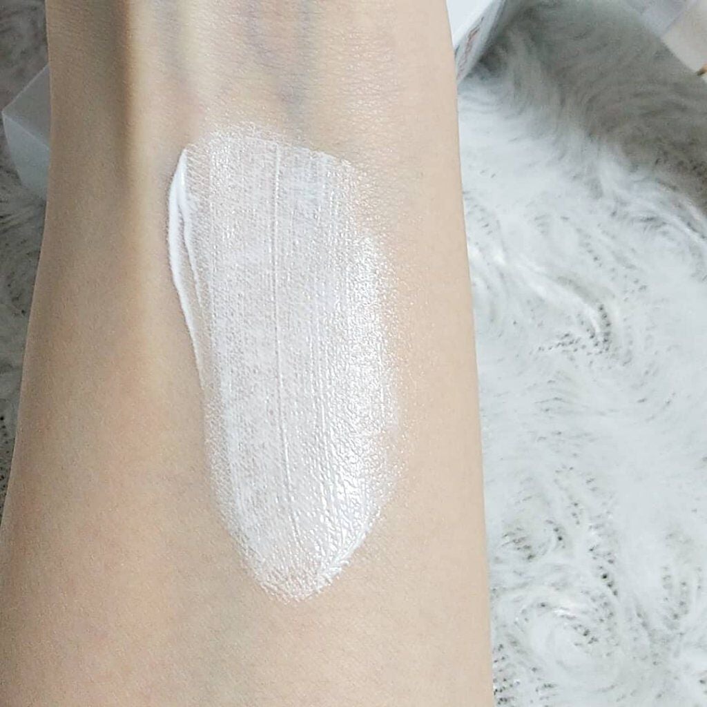 ホワイトニングドレストーンアップクリーム/COSNORI/化粧下地を使ったクチコミ(6枚目)