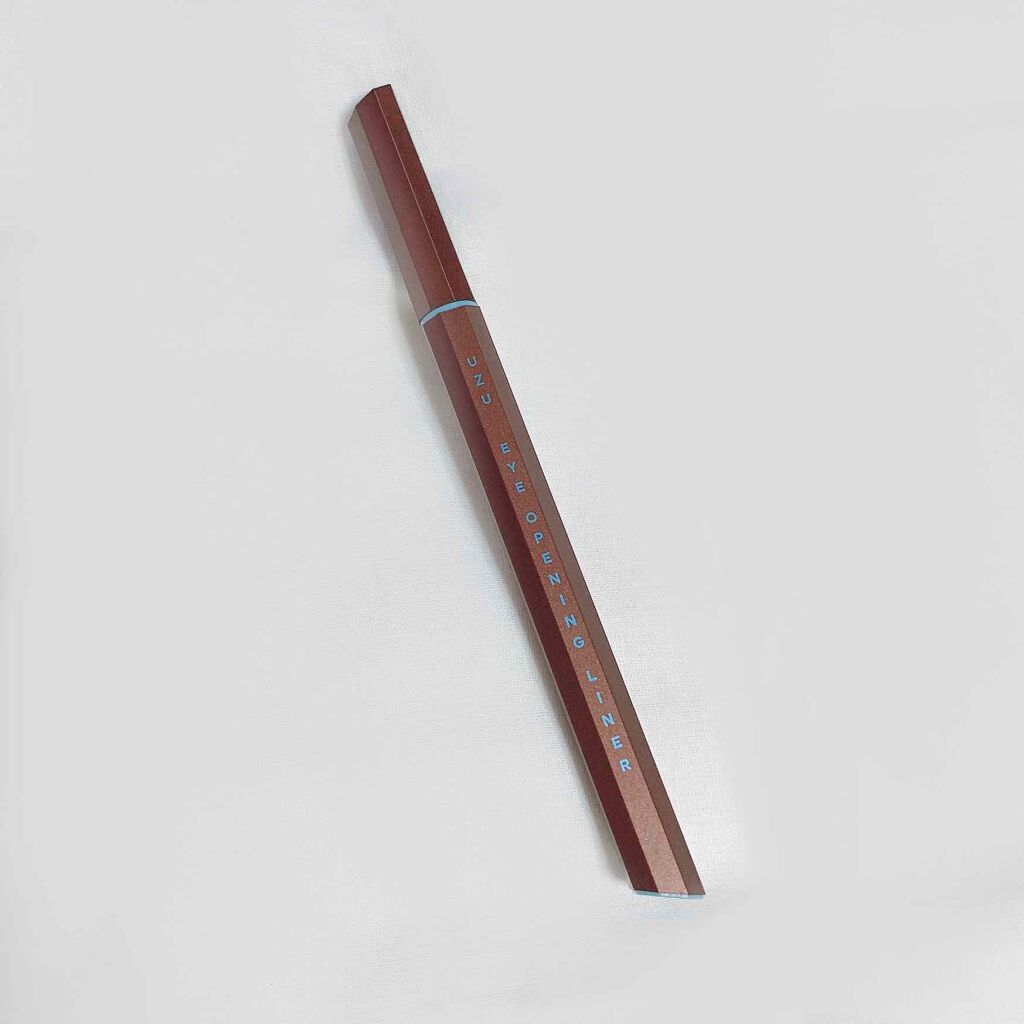 EYE OPENING LINER/UZU BY FLOWFUSHI/リキッドアイライナーを使ったクチコミ（2枚目）