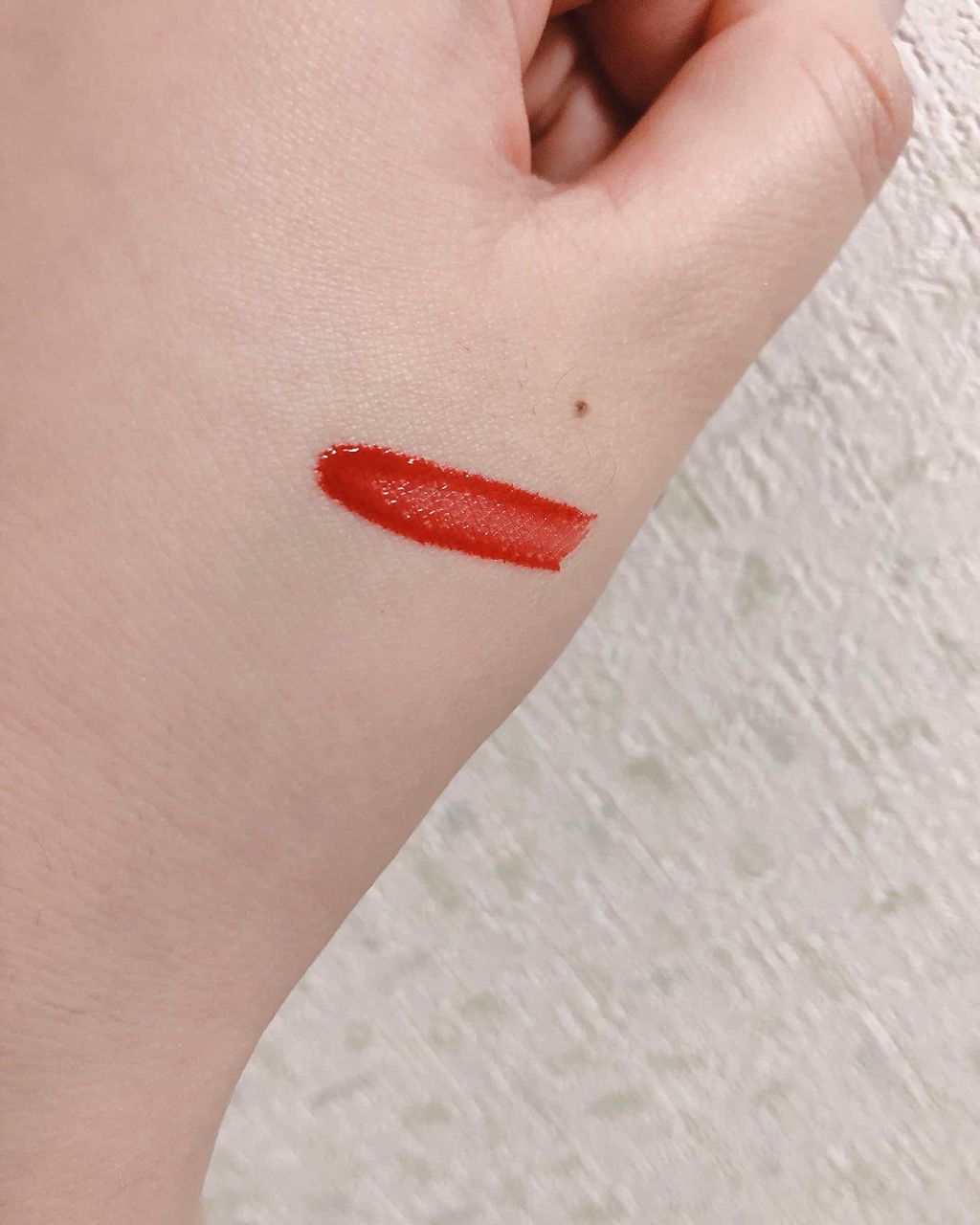 ディアダーリン ウォータージェルティント RD301(ストロベリー)/ETUDE/リップティントを使ったクチコミ（2枚目）