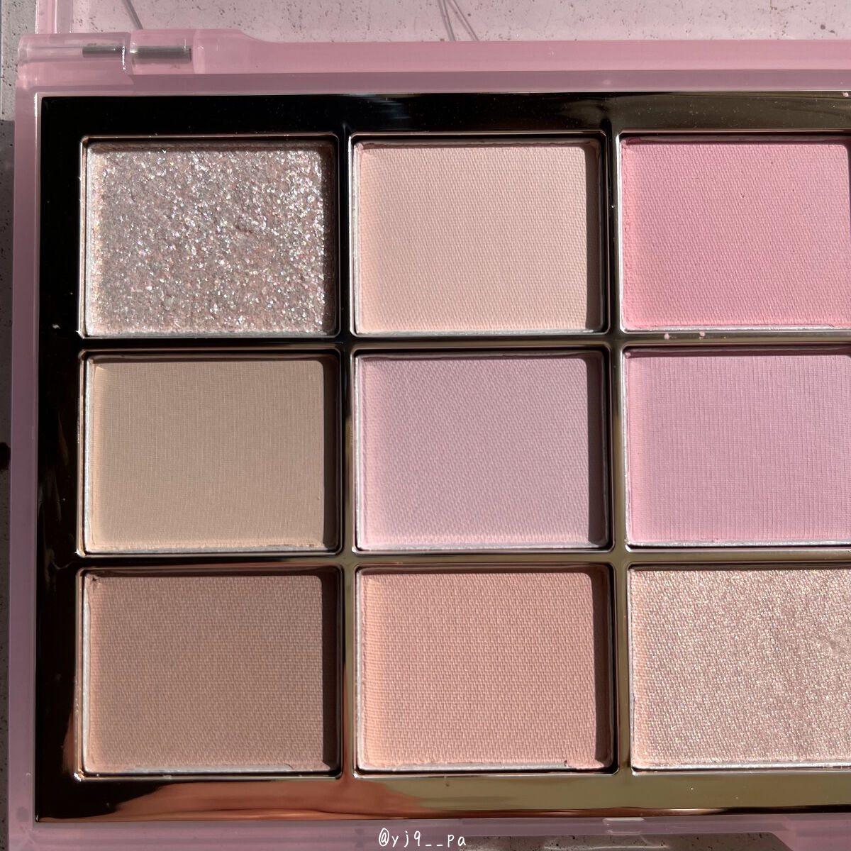 ソフトブラーリングアイパレット/wakemake/アイシャドウパレットを使ったクチコミ（3枚目）