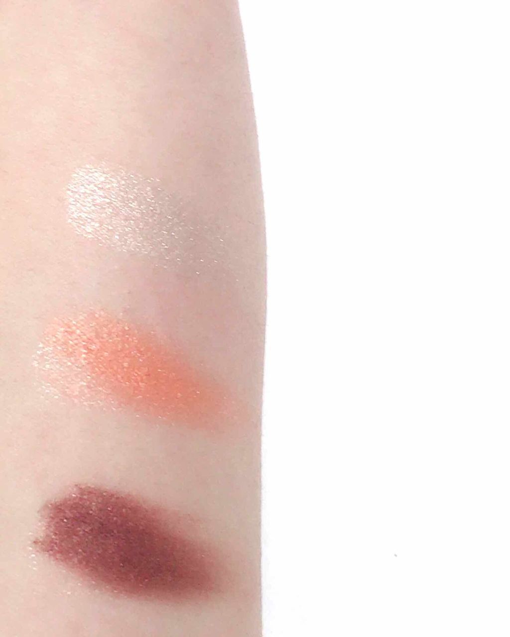 トーンアップアイシャドウ/CEZANNE/アイシャドウパレットを使ったクチコミ(2枚目)