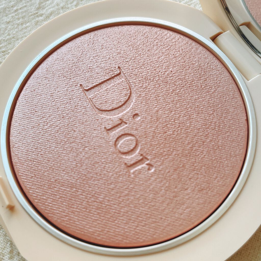 ディオールスキン フォーエヴァー クチュール ルミナイザー/Dior/プレストパウダーを使ったクチコミ(3枚目)