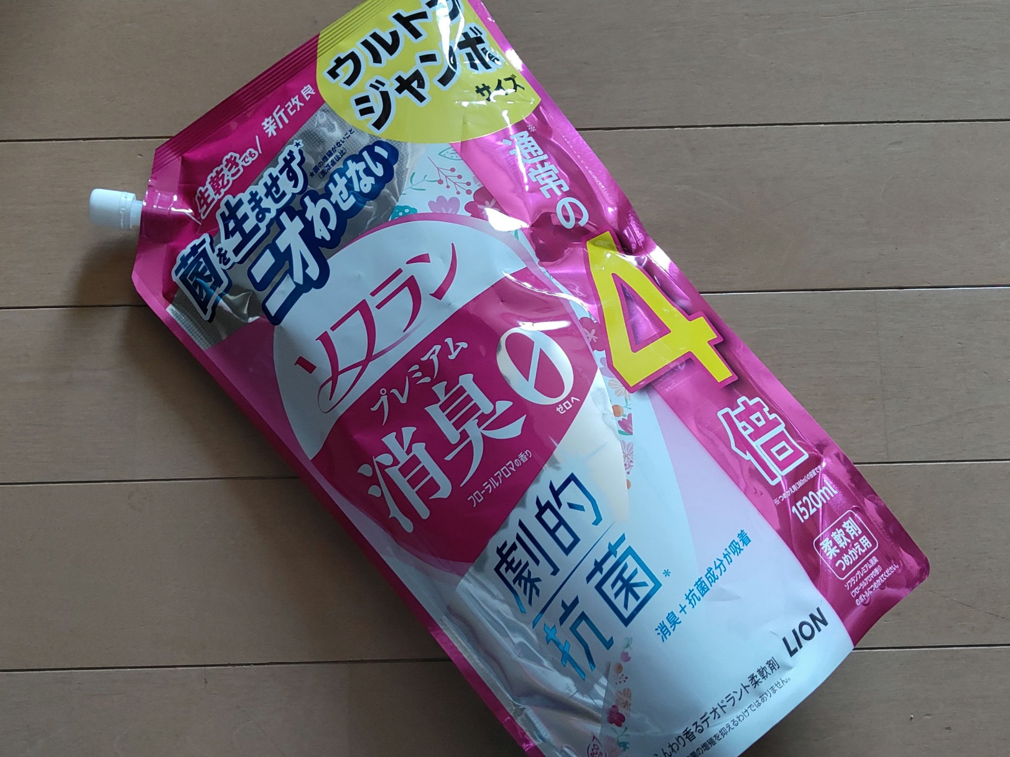 プレミアム消臭 フローラルアロマの香り つめかえ用特大/ソフラン/柔軟剤を使ったクチコミ（1枚目）