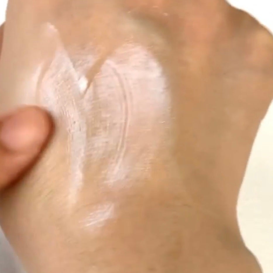 アロエスージングUVクリーム SPF50+ PA+++/COSRX/日焼け止めクリームを使ったクチコミ(3枚目)