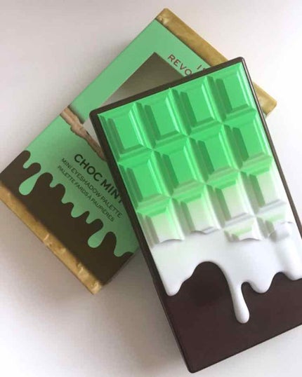 ミニチョコレートアイシャドウパレット/MAKEUP REVOLUTION/アイシャドウパレットを使ったクチコミ(1枚目)