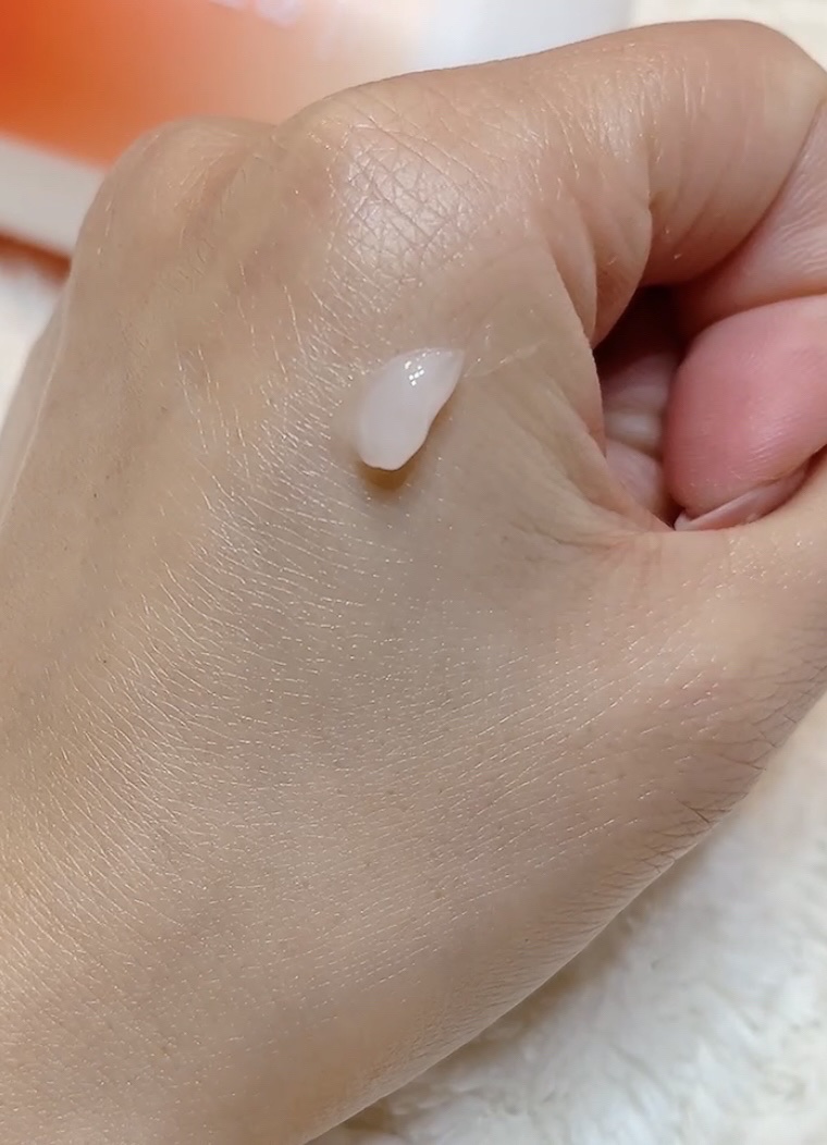 パフュームノンウォッシュヘアパック/JUL7ME/ヘアトリートメントを使ったクチコミ（2枚目）