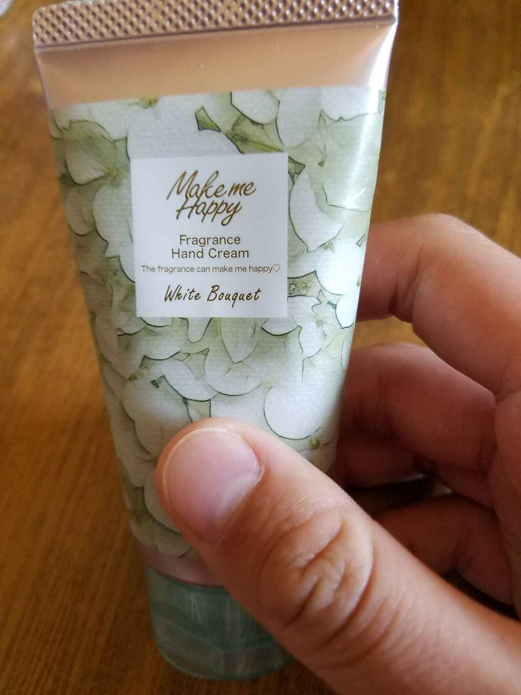 メイクミーハッピー フレグランスハンドクリーム/キャンメイク/ハンドクリームを使ったクチコミ（1枚目）