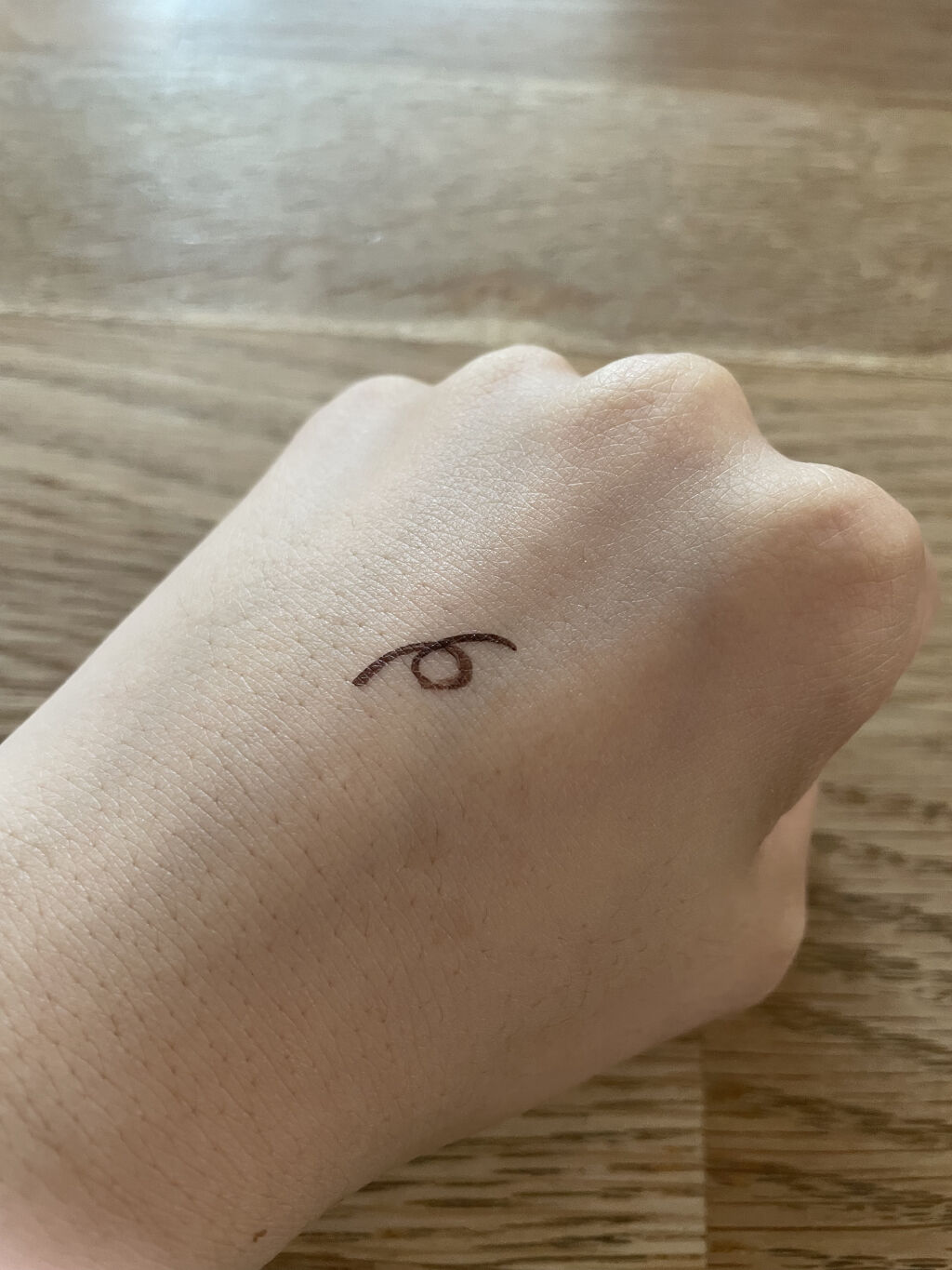 スキルレスライナー/LUMIURGLAS/リキッドアイライナーを使ったクチコミ（2枚目）