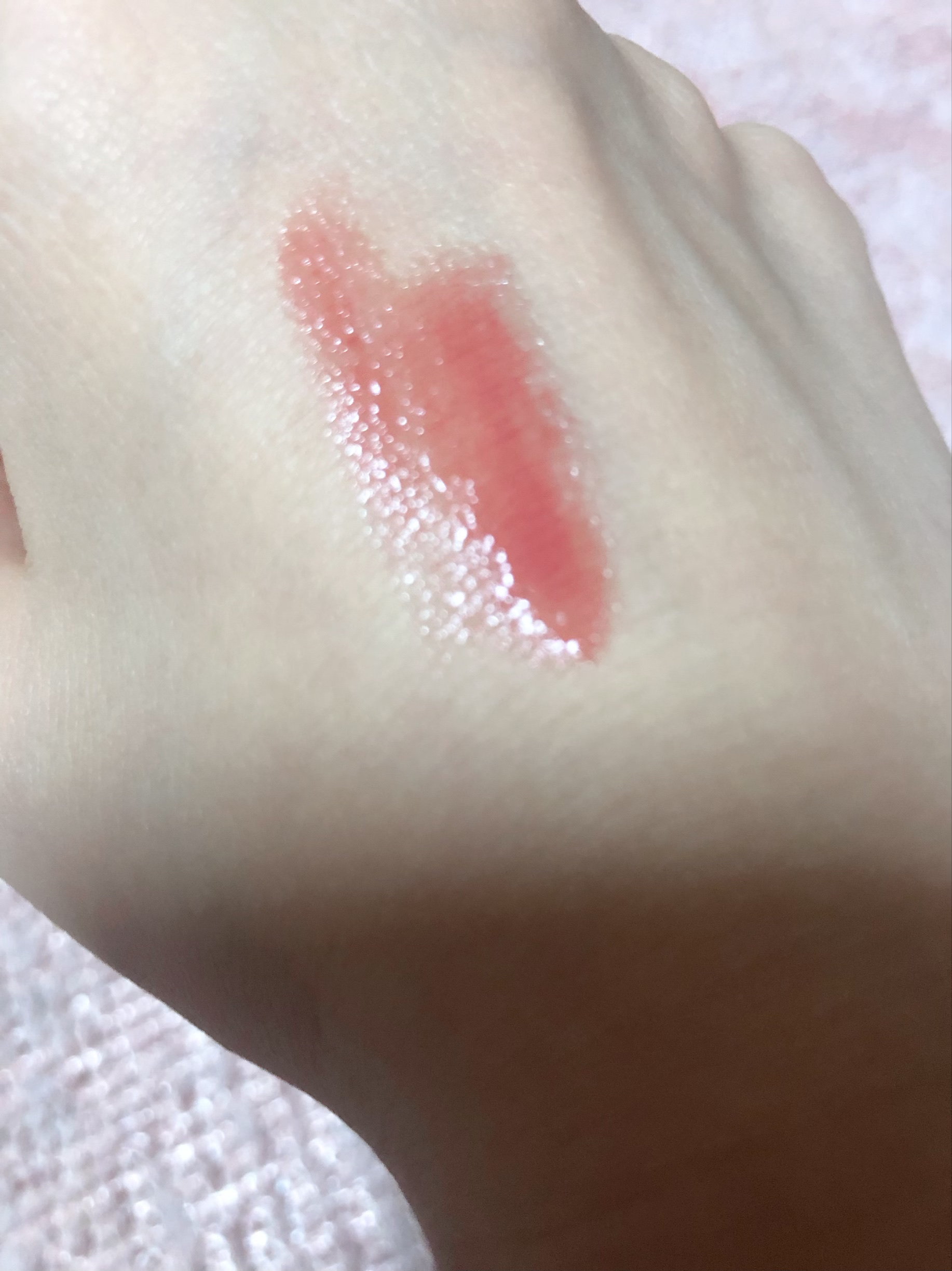 グラスティングメルティングバーム/rom&nd/リップバームを使ったクチコミ（3枚目）