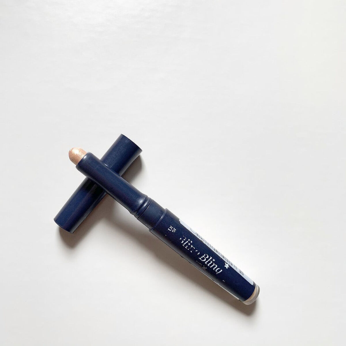 キラキラ アイシャドウ BE402/ETUDE/スティックアイシャドウを使ったクチコミ（1枚目）