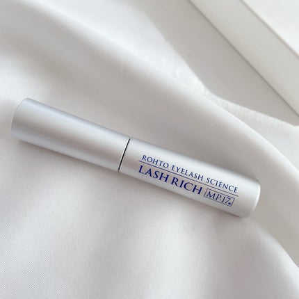 ラッシュリッチアイラッシュセラム/ロート製薬/まつげ美容液を使ったクチコミ(4枚目)