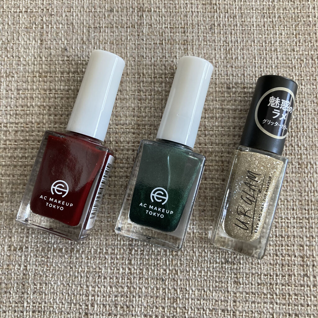 UR GLAM　COLOR NAIL SELECTION GD1＜グリッターカラー＞/U R GLAM/マニキュアを使ったクチコミ（2枚目）