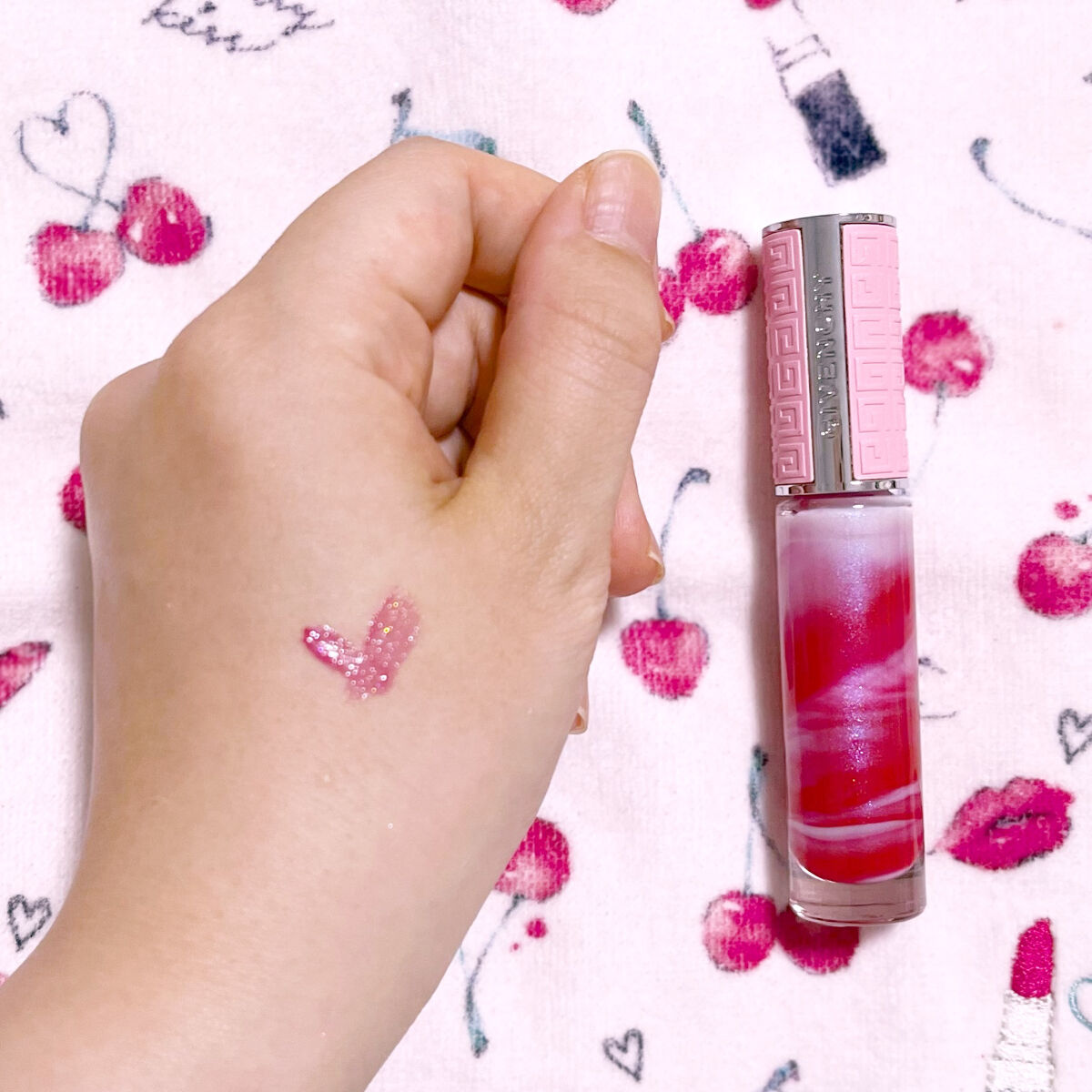 GIVENCHY ローズパーフェクト リップ 554 ラッピング済 ローズ・パーフェクト・リキッド（フォール コレクション 2022） No