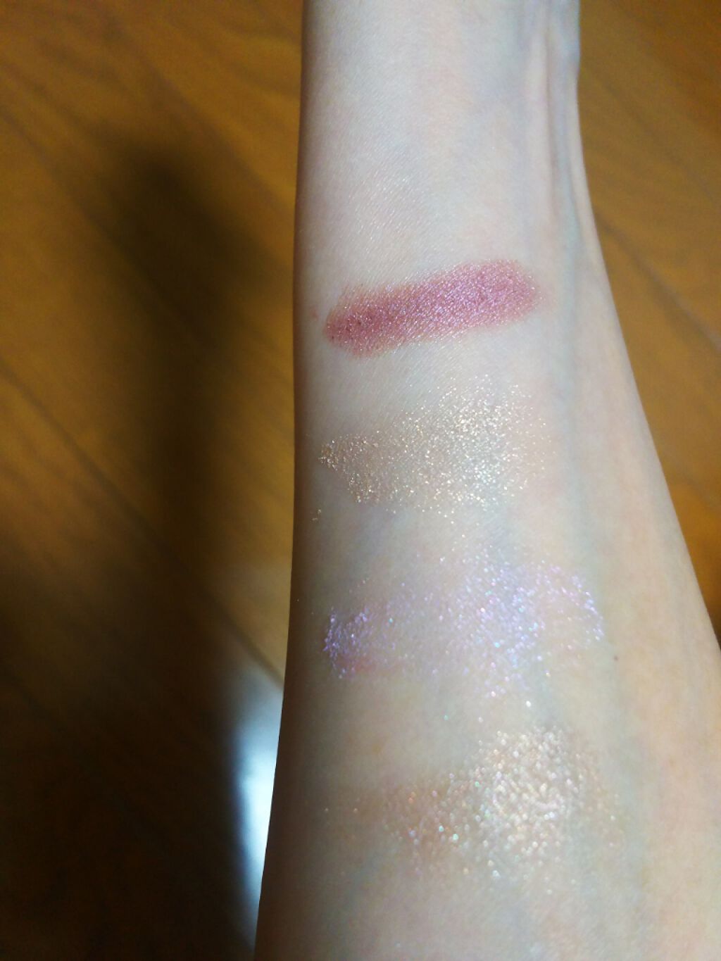 シングルカラーアイシャドウ/CEZANNE/単色アイシャドウを使ったクチコミ(3枚目)