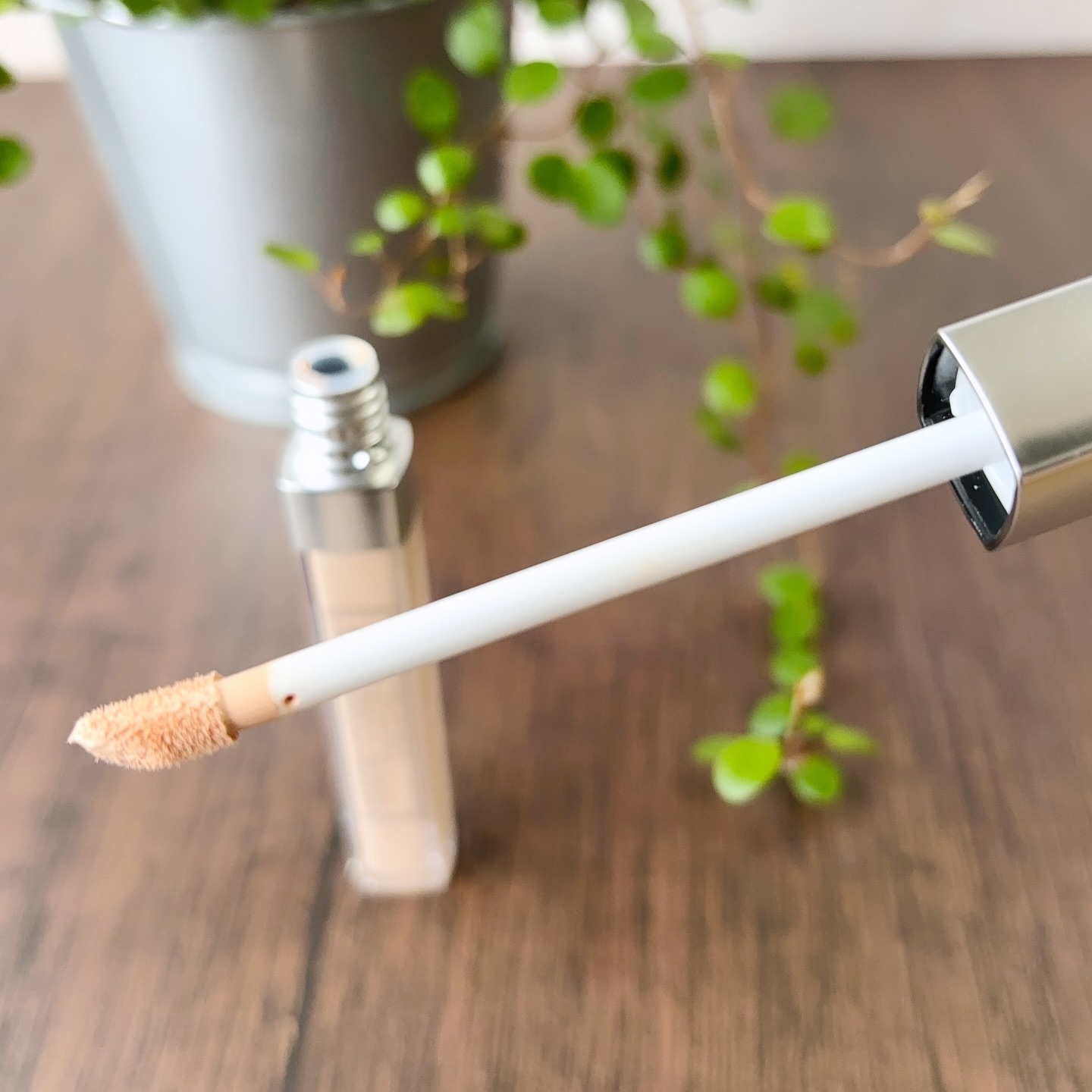 カリプソ マジックコンシーラー グロッシーベージュ/カリプソ/コンシーラーを使ったクチコミ（3枚目）