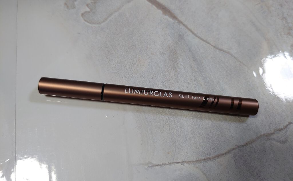 スキルレスライナー/LUMIURGLAS/リキッドアイライナーを使ったクチコミ(1枚目)