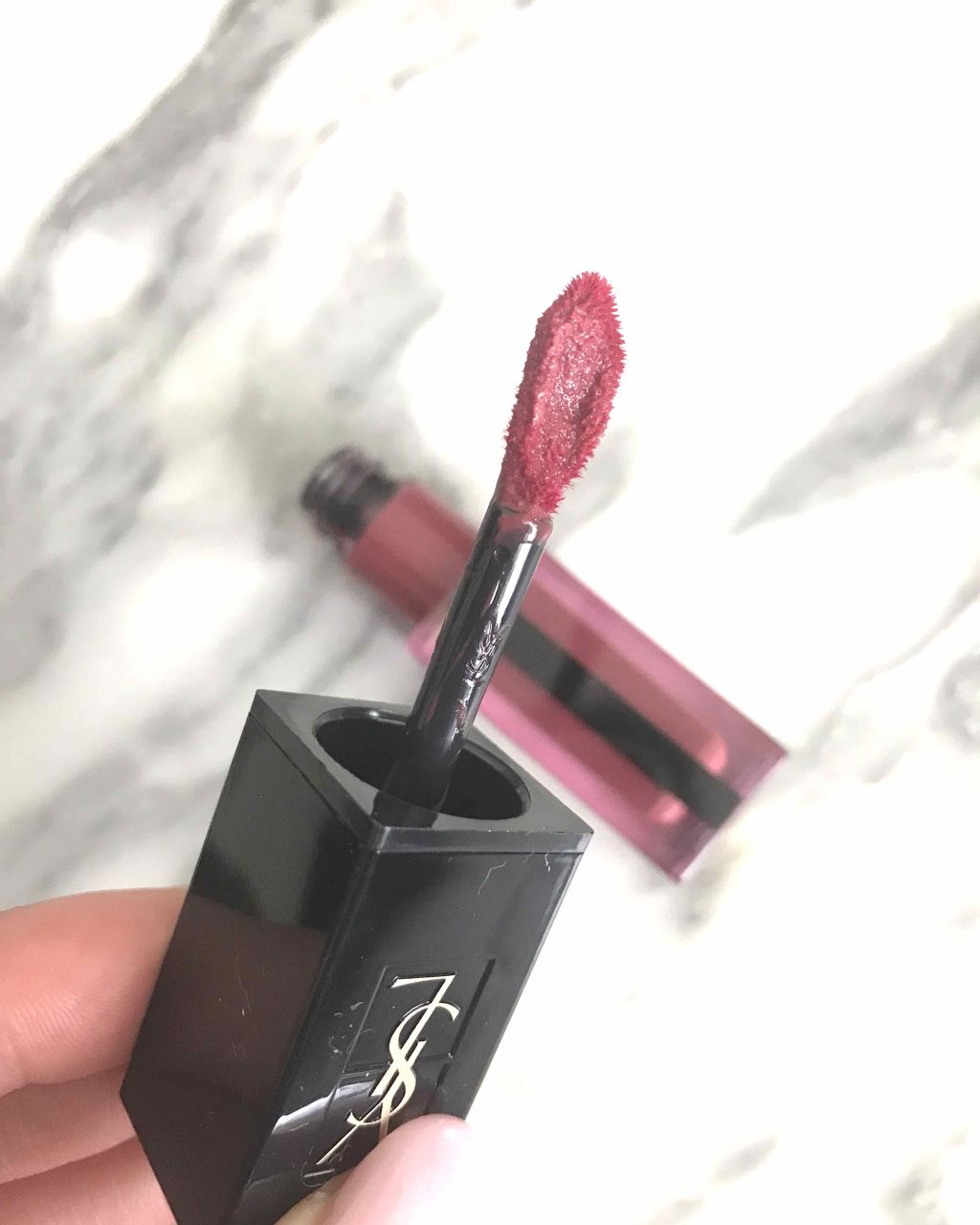 ルージュ ピュールクチュール ヴェルニ ウォーターステイン/YVES SAINT LAURENT BEAUTE/口紅を使ったクチコミ(4枚目)