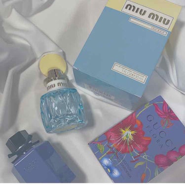 #MiuMiu LEauBlueu

爽やかな香りでした。
今までDiorを使っていましたが、系統の違う香り。
持続時間はそんなに長くないのかなぁ…と感じます。
出勤前にお腹にワンプッシュして、午後には