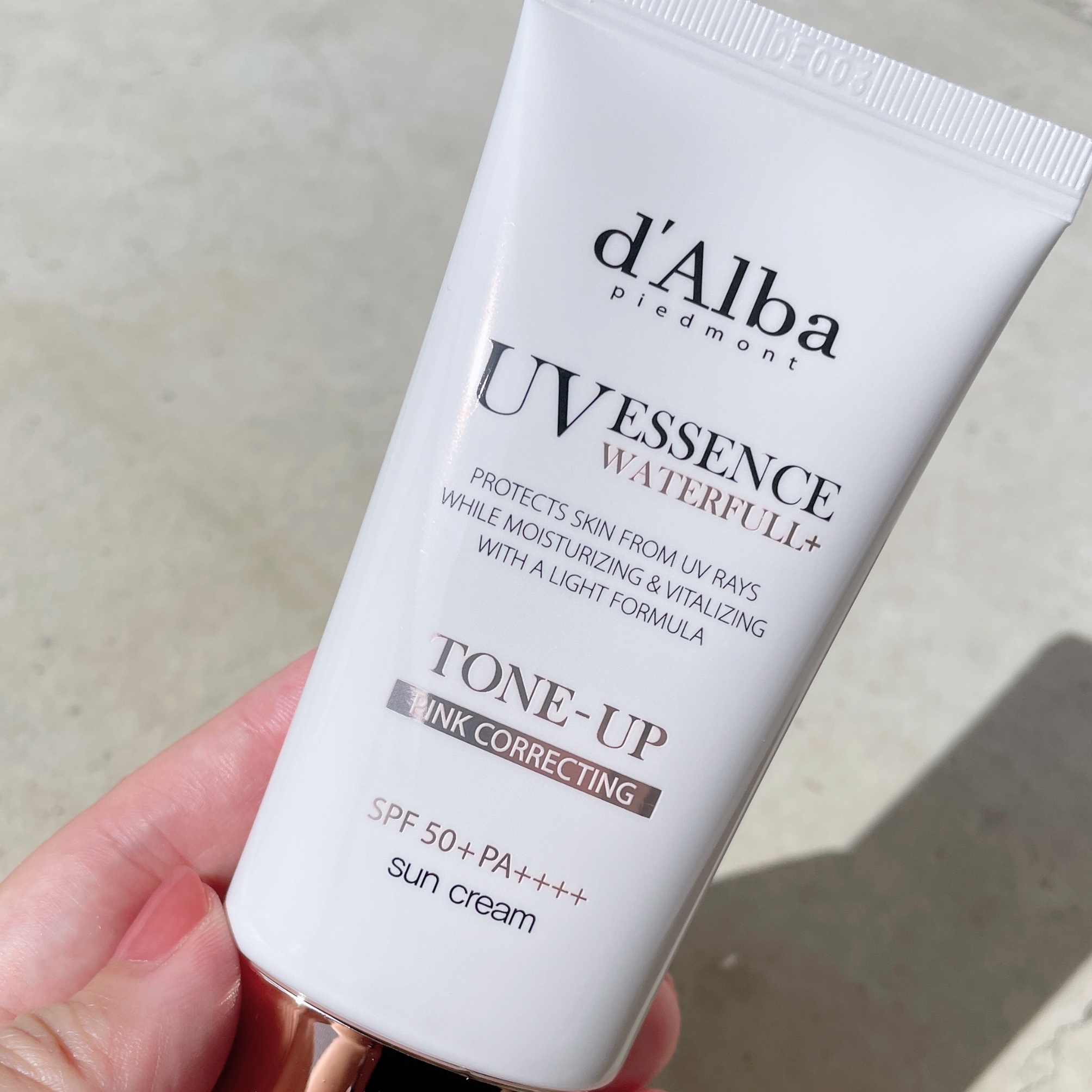 ウォータフルトーンアップサンクリーム/ダルバ/日焼け止めクリームを使ったクチコミ（2枚目）