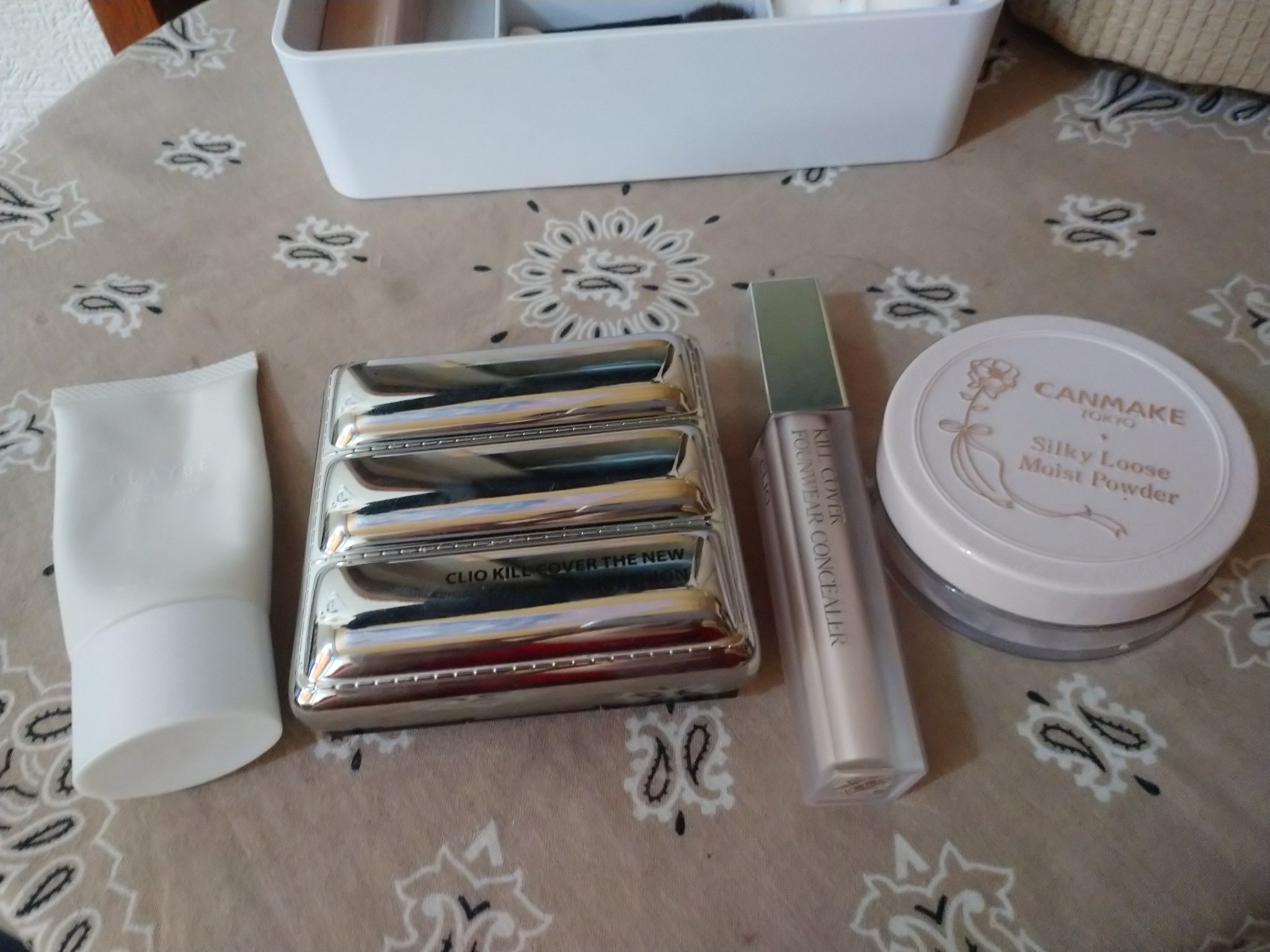 シャインオンステージアイパレット/upink/アイシャドウパレットを使ったクチコミ（1枚目）