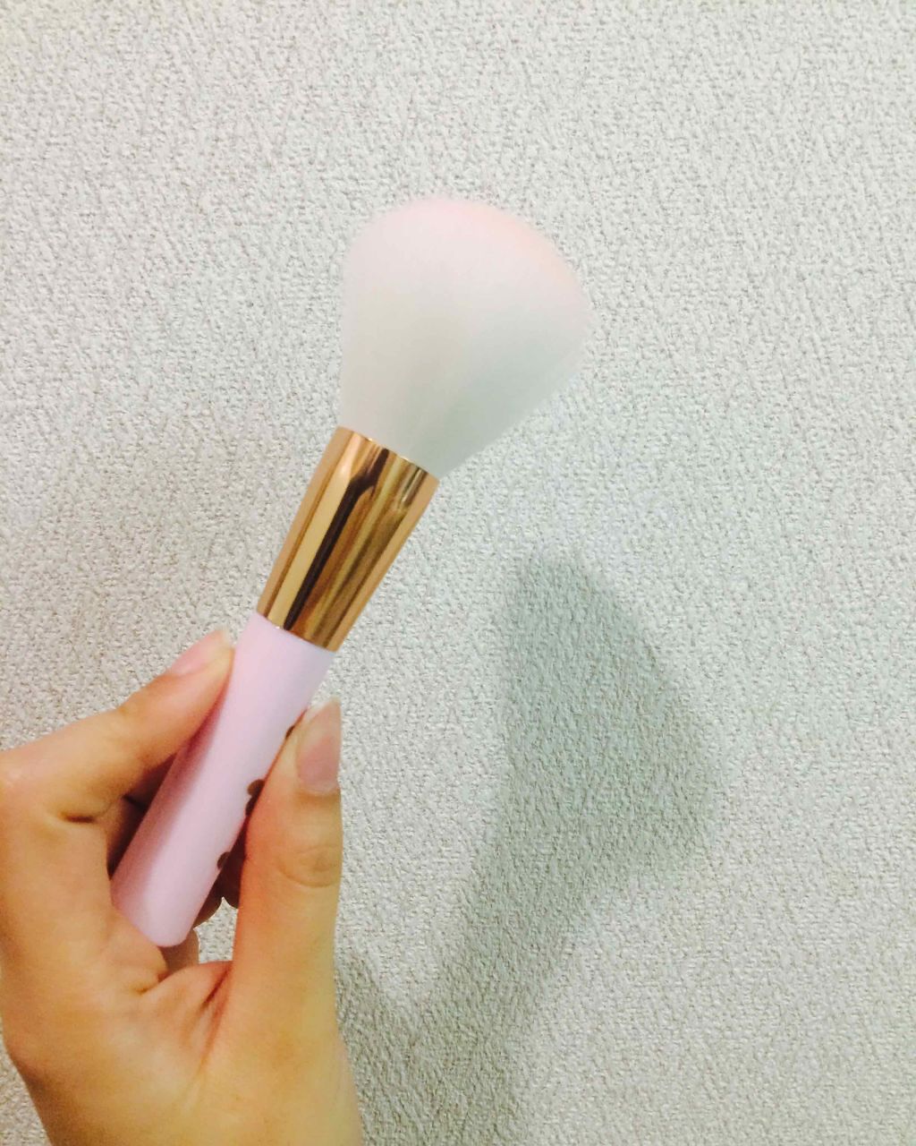 ごくふわっ ミッキーブラシ/DAISO/メイクブラシを使ったクチコミ（2枚目）