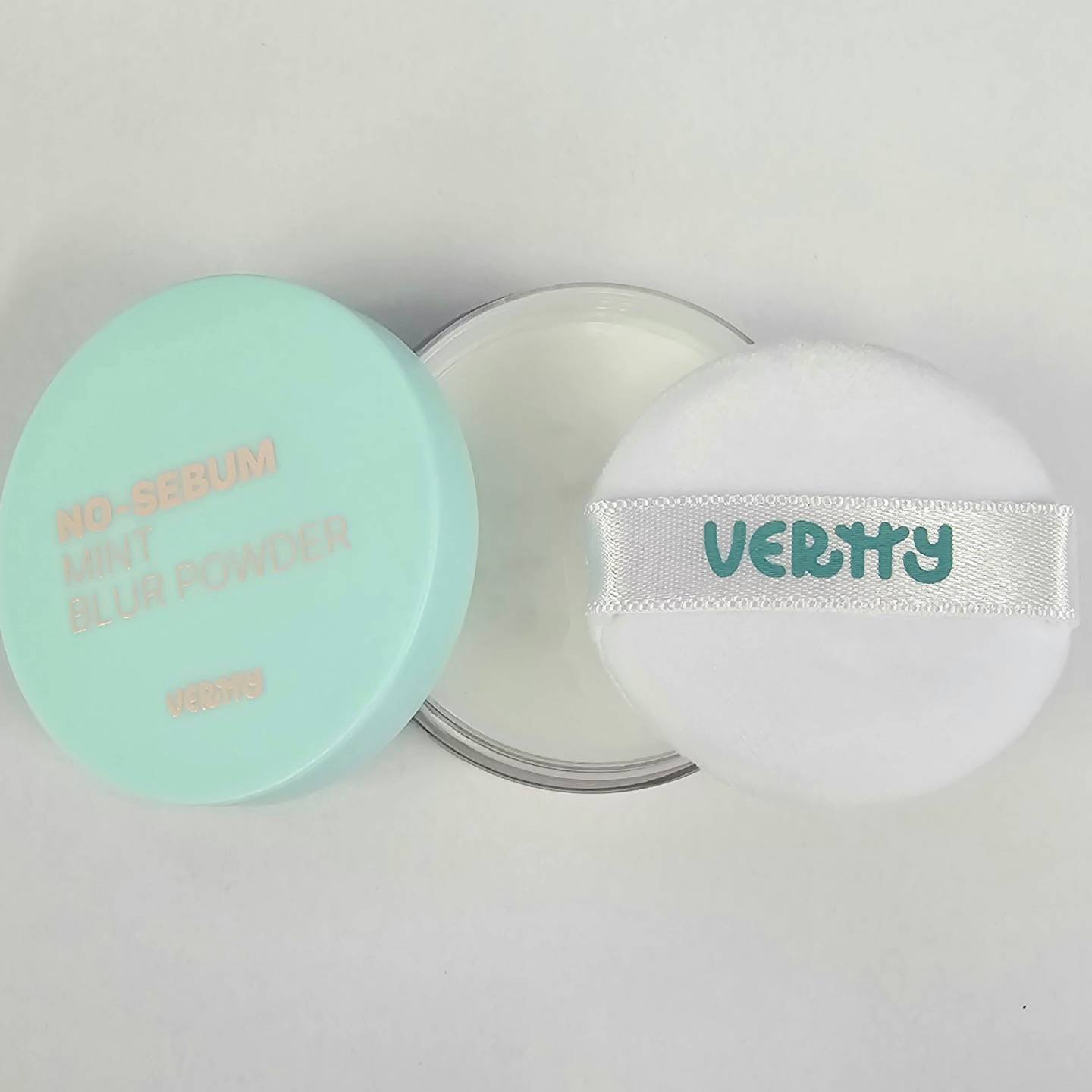 ノーセバムミントブラーパウダー /Vertty/ルースパウダーを使ったクチコミ（2枚目）
