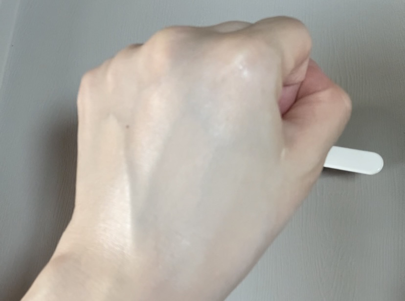 ライブリースキン　ウェア ソフトオークルAA/KANEBO/クリーム・エマルジョンファンデーションを使ったクチコミ（2枚目）