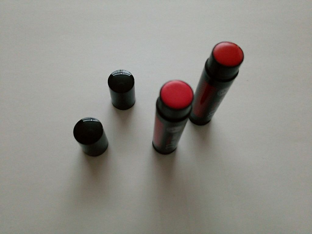 ウォーターリップ トーンアップCC/メンソレータム/リップクリームを使ったクチコミ(2枚目)