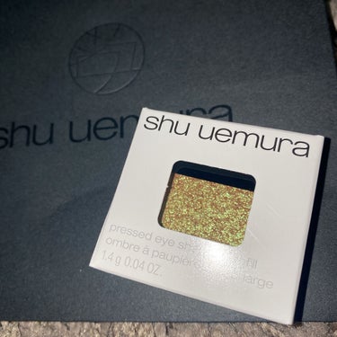 




shu uemura  プレストアイシャドー
PRグリーンアンバー   ￥2,530(税込)











shu uemuraの単色アイシャドウ💄💋✨











shuは