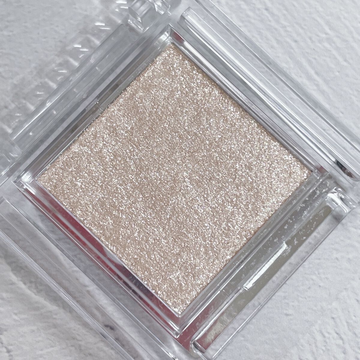 シングルカラーアイシャドウ/CEZANNE/単色アイシャドウを使ったクチコミ（3枚目）