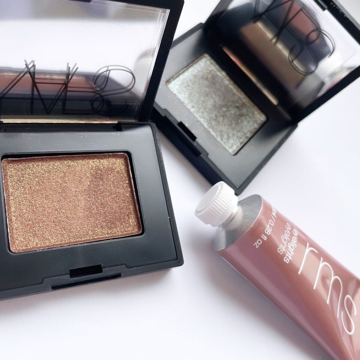 ハードワイヤードアイシャドー 5337/NARS/単色アイシャドウを使ったクチコミ（1枚目）