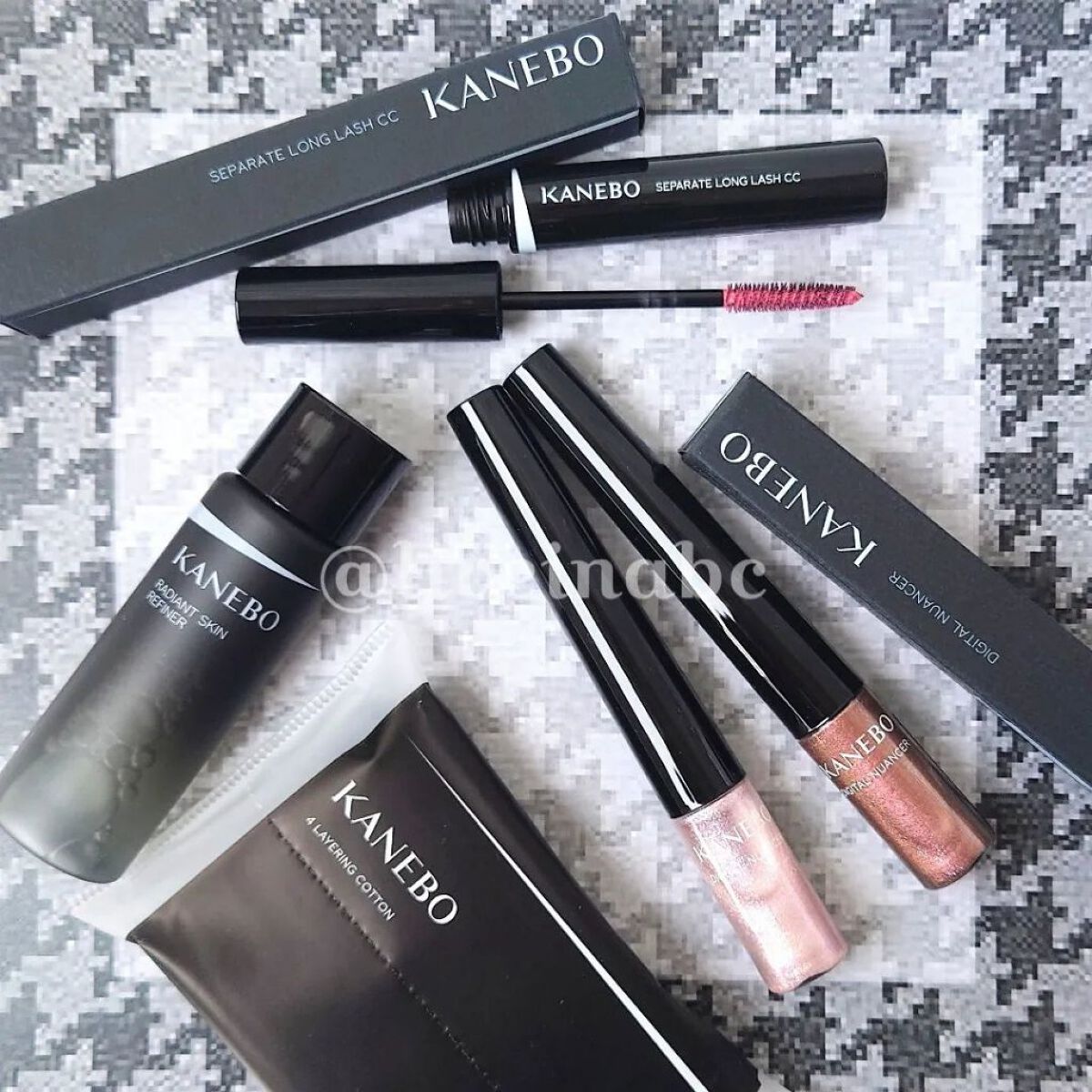 デジタルニュアンサー EXD2 Rosy Lizard/KANEBO/ジェル・クリームアイシャドウを使ったクチコミ（1枚目）