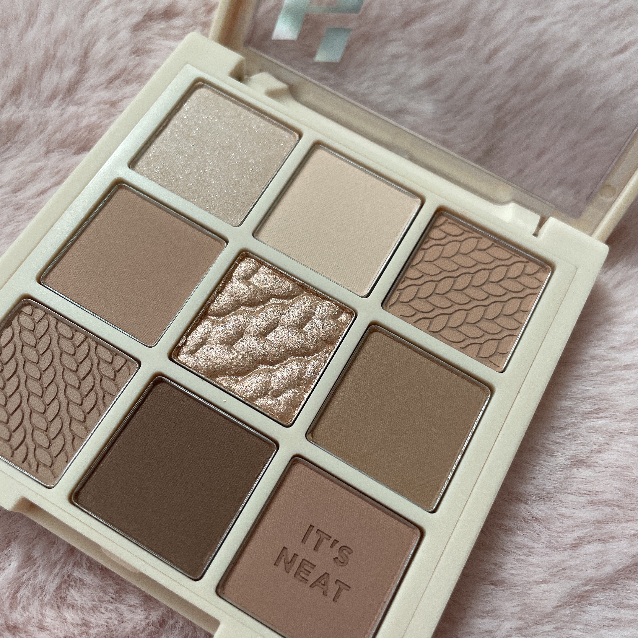 マイフェイブムードアイパレット 9カラー 05 ニートニット(NEAT KNIT)/HOLIKA HOLIKA/アイシャドウパレットを使ったクチコミ（2枚目）