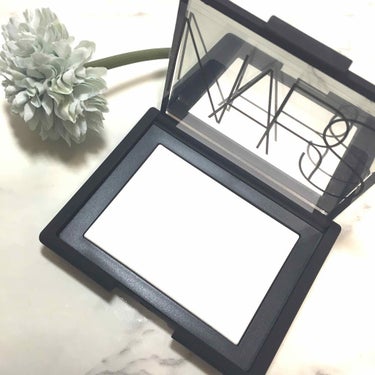 ライトリフレクティングセッティングパウダー　プレスト　N/NARS/プレストパウダーを使ったクチコミ（1枚目）