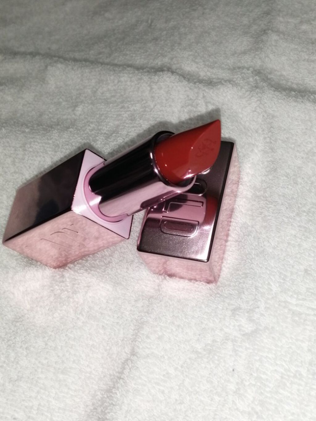 レディ ボールド リップスティック/Too Faced/口紅を使ったクチコミ(2枚目)