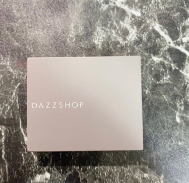 DAZZSHOP デュオアイシャドウのクチコミ「DAZZSHOPデュオアイシャドウ❤︎.*

左のクリームタイプのシャドウと右の粉のシャドウが.....」（3枚目）