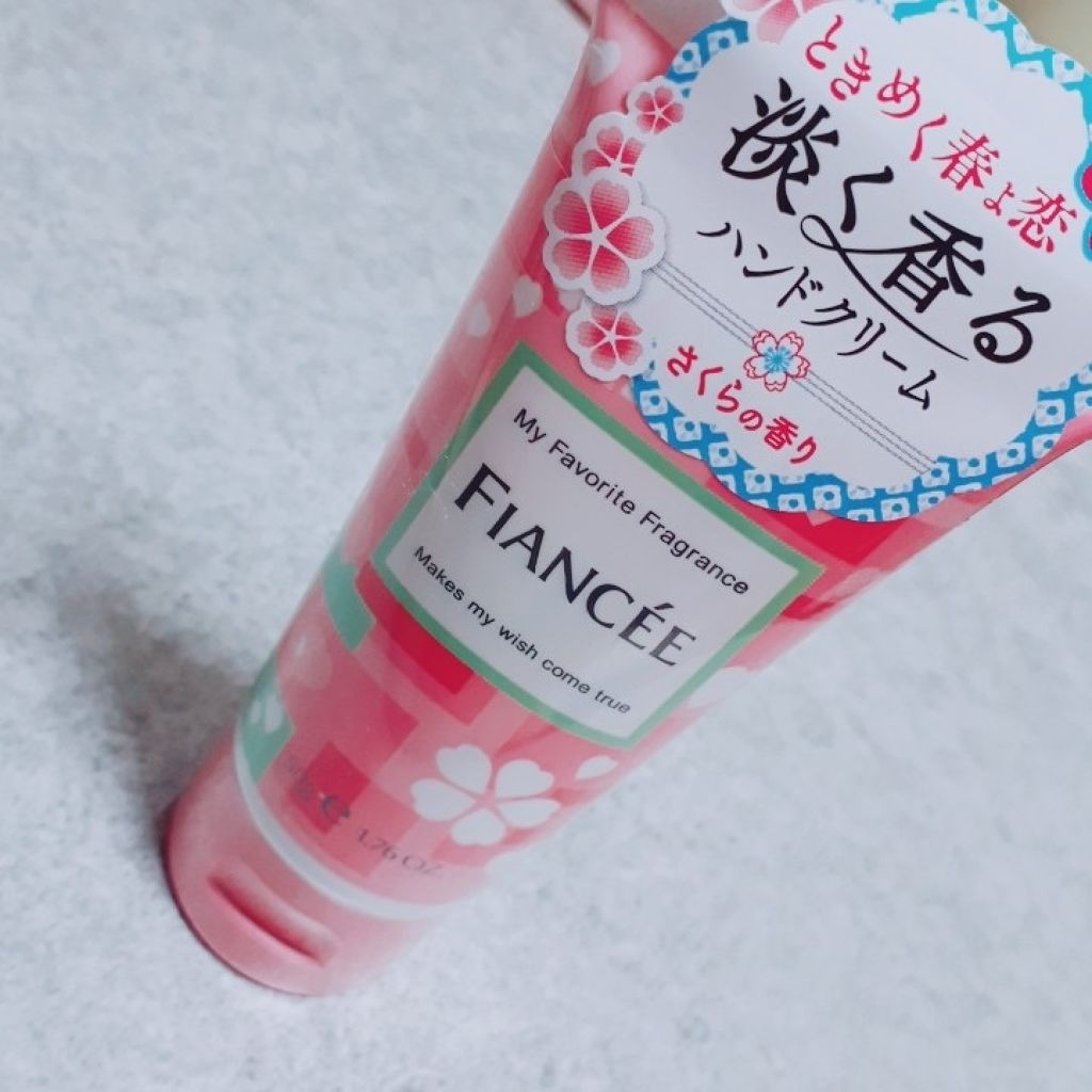 ハンドクリーム ピュアシャンプーの香り/フィアンセ/ハンドクリームを使ったクチコミ(1枚目)