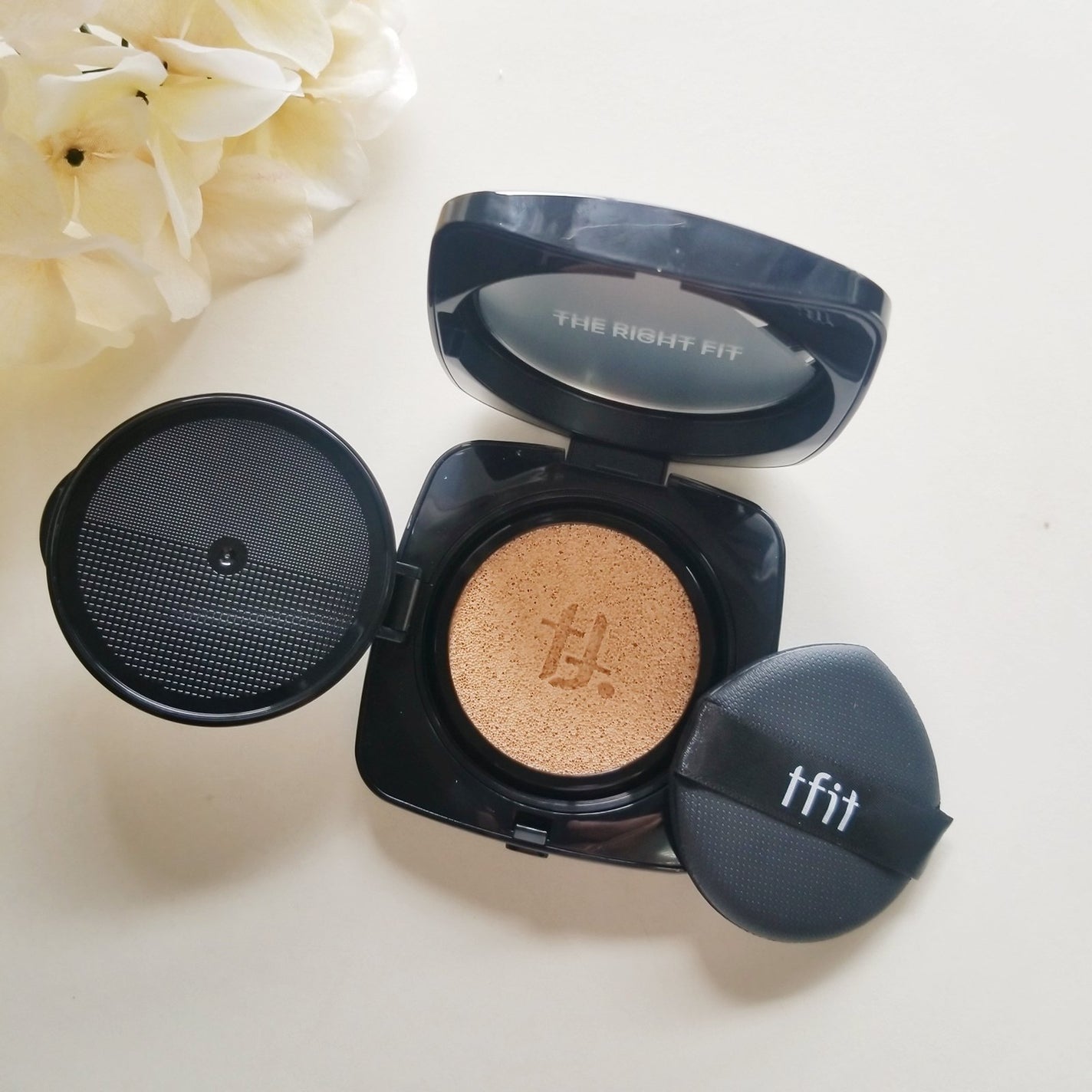 レイヤリングフィット グロークッションEX/TFIT/クッションファンデーションを使ったクチコミ(3枚目)