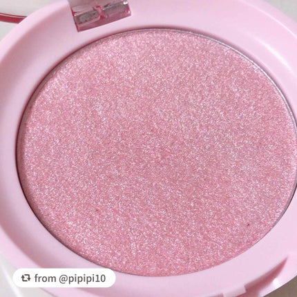 チェリーブロッサム ルミナイザー 2020 Jeju Color Picker/innisfree/パウダーハイライトを使ったクチコミ(4枚目)