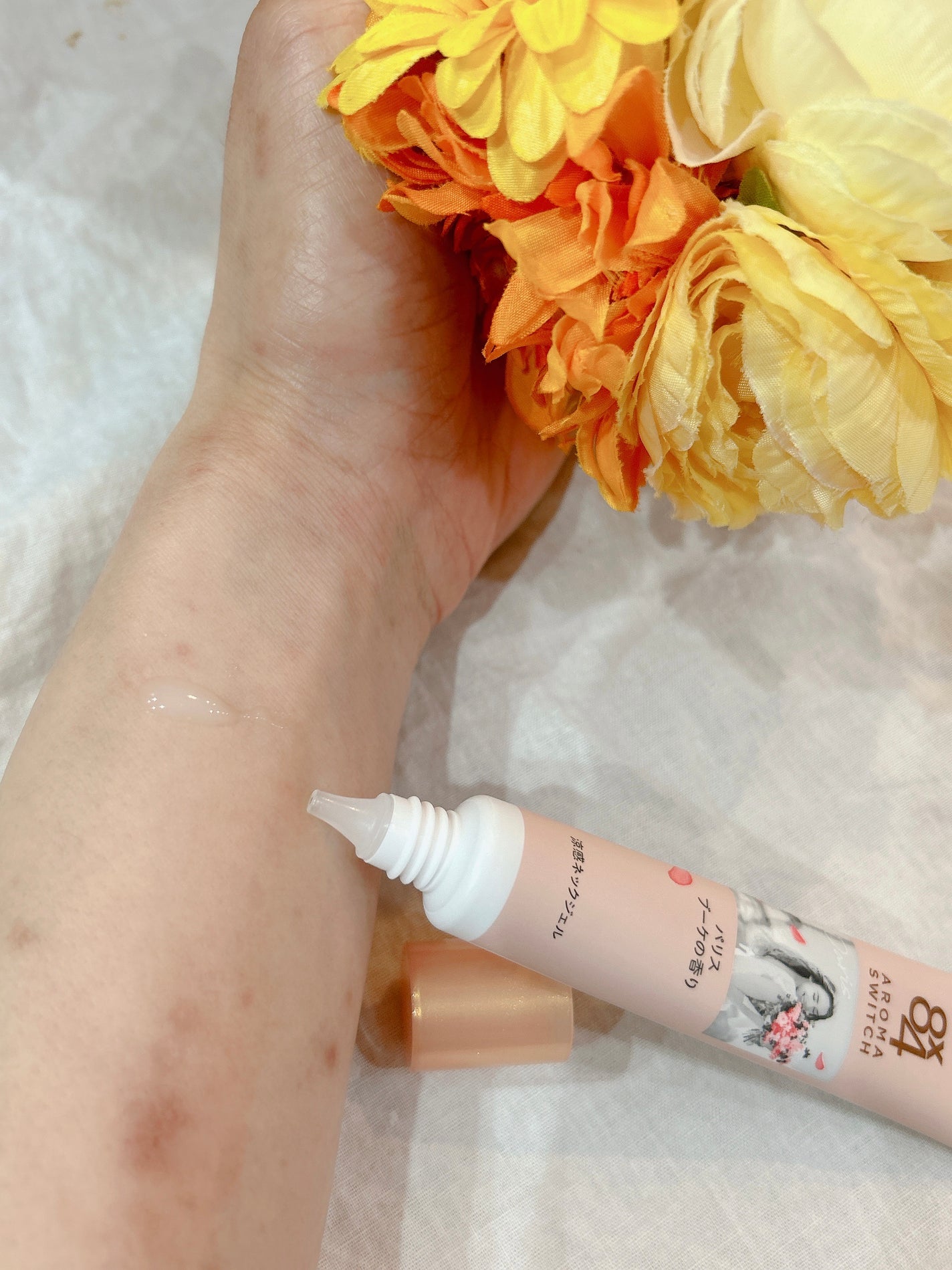 8x4 アロマスイッチ 涼感ネックジェル パリスブーケの香り/8x4/デオドラント・制汗剤を使ったクチコミ(3枚目)