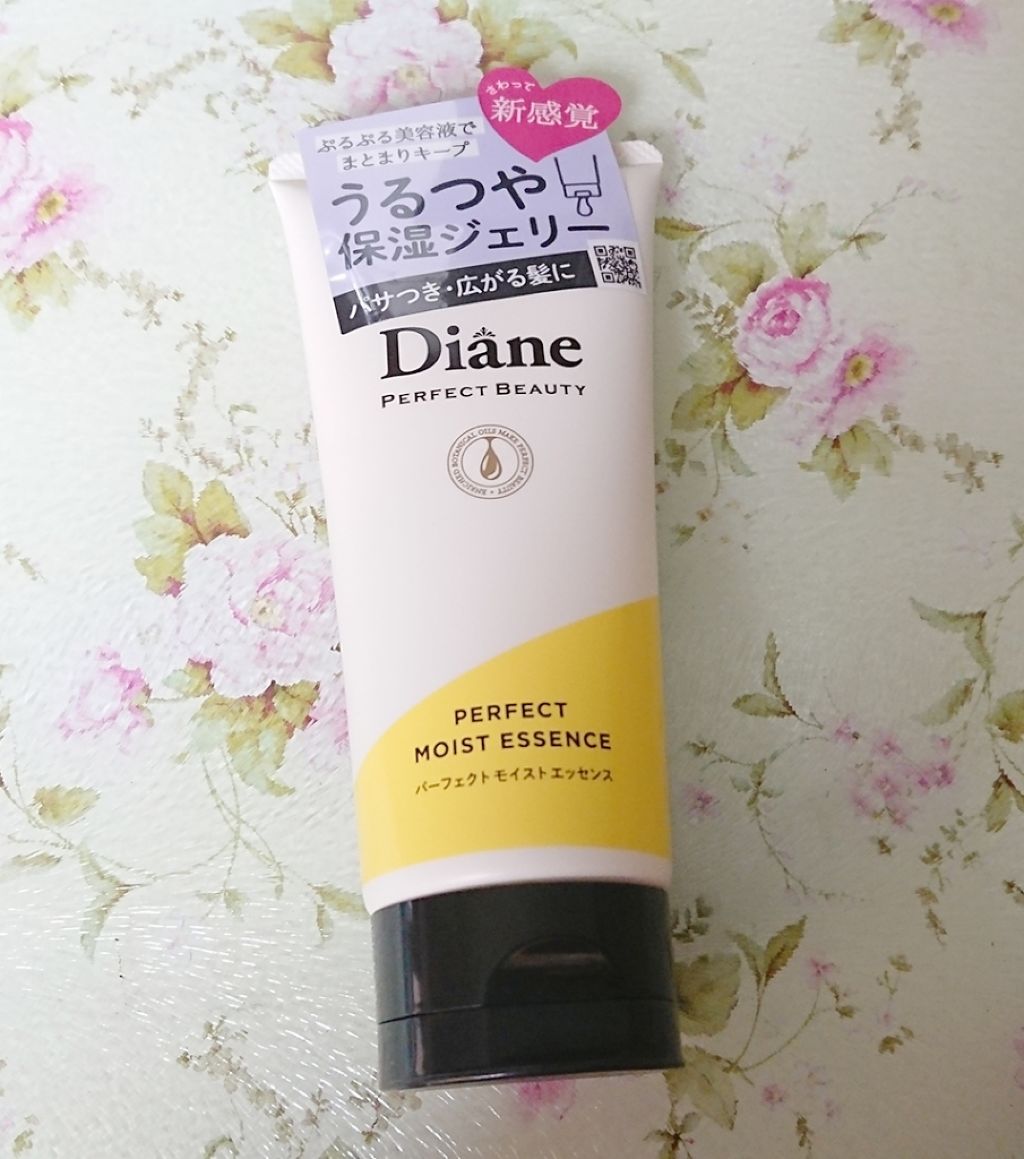 ダイアン パーフェクトビューティー パーフェクトモイストエッセンスのクチコミ「パサつき・広がる髪に
ぷるぷる美容液で新うるおい体験✨ 
中は、白のぷるぷるのジェリー✨
スイ.....」（1枚目）