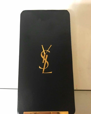 YVES SAINT LAURENT BEAUTE パレット スパークルクラッシュのクチコミ「遅くに投稿すみません😅

これは娘の友達がハワイでお土産に頂いた物をわたしが投稿しました🙏😅
.....」（1枚目）