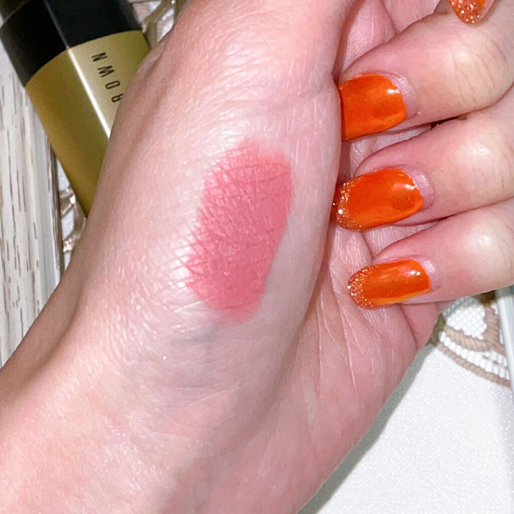 リュクス マット リップ カラー/BOBBI BROWN/口紅を使ったクチコミ(2枚目)