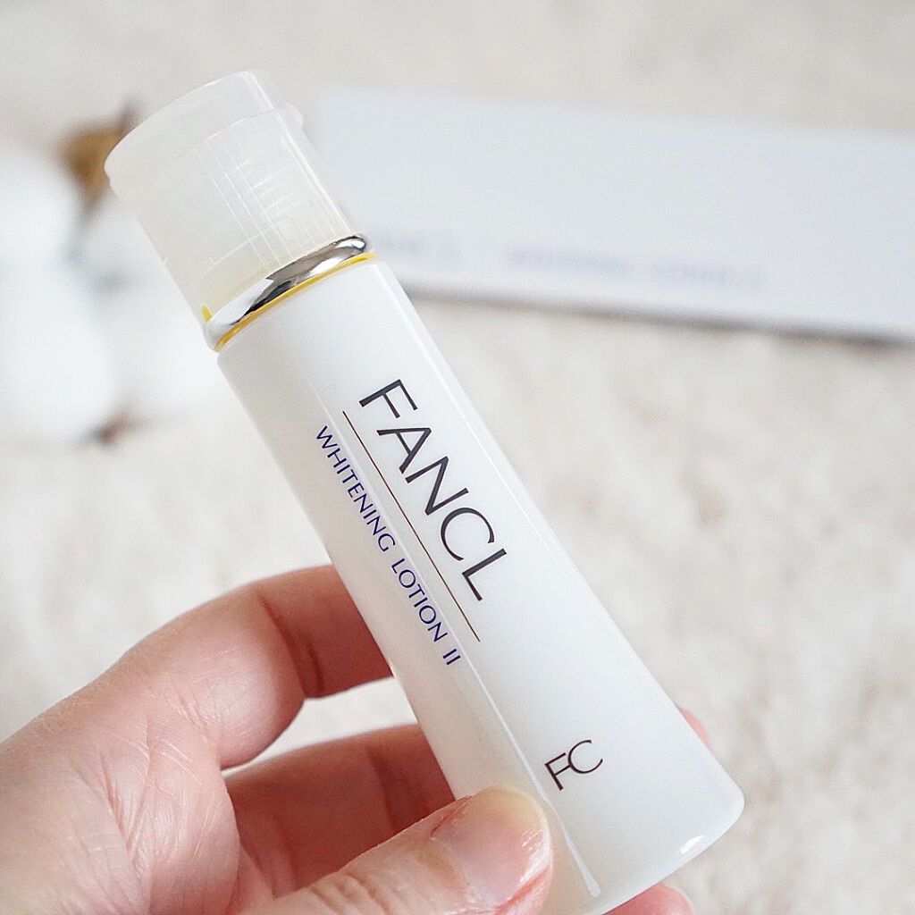 ホワイトニング 化粧液 II しっとり＜医薬部外品＞/ファンケル/化粧水を使ったクチコミ（2枚目）