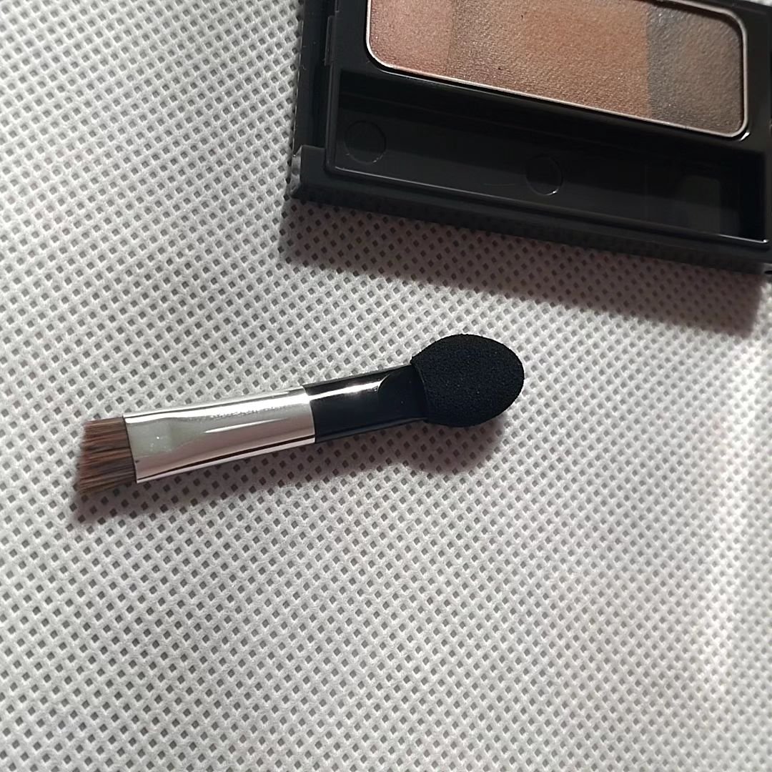 コープ フリーリア アレンジカラーアイブロウパウダーのクチコミ「フリーリア様よりアレンジカラー アイブロウパウダー提供頂きました✨

濃淡ブラウンとアクセント.....」（3枚目）