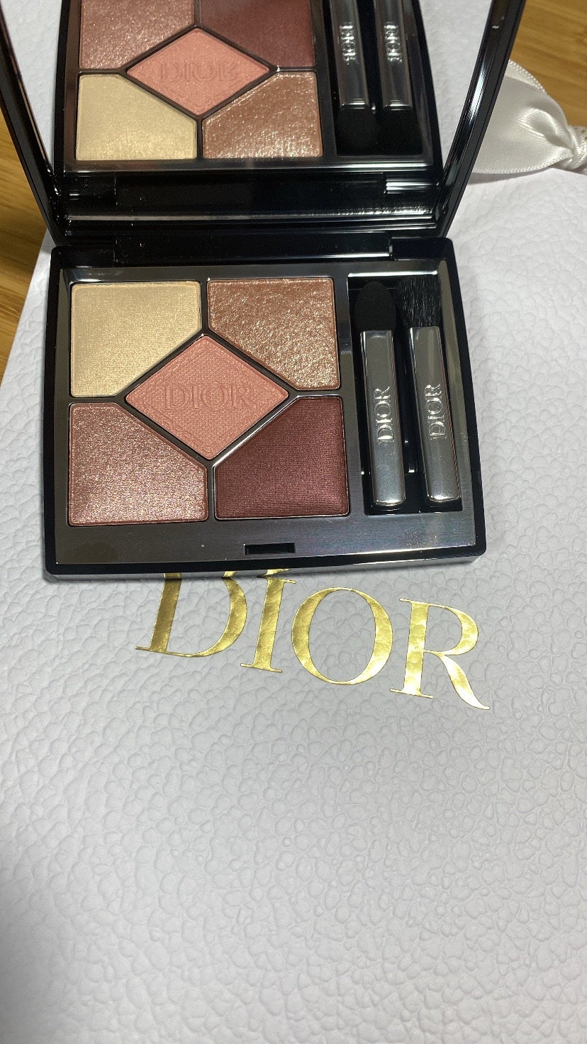 ディオールショウ サンク クルール/Dior/アイシャドウを使ったクチコミ(1枚目)