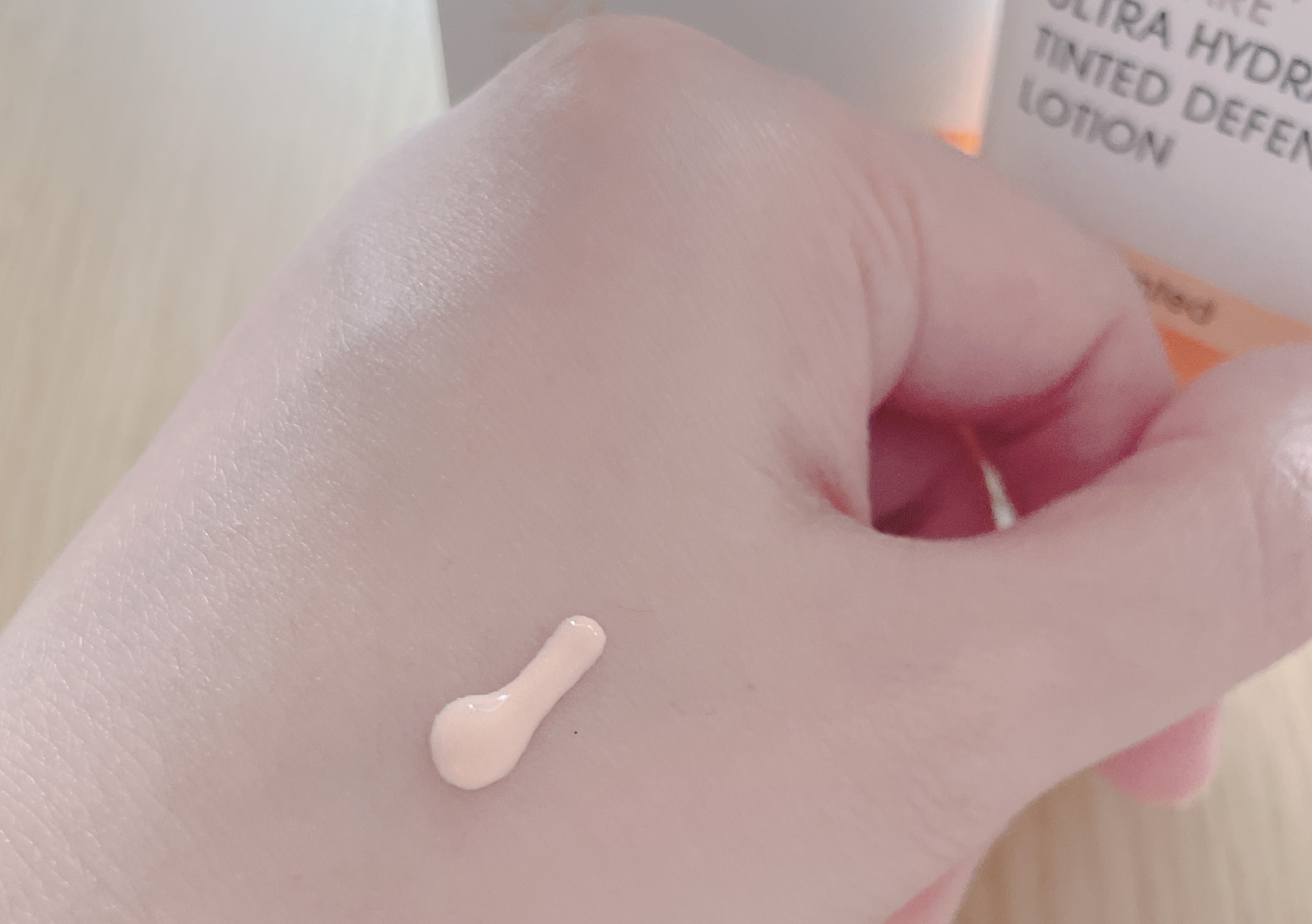 サンスクリーン+モイスト（色付き）＜日焼け止め＞/DR.WU/日焼け止めローションを使ったクチコミ（2枚目）