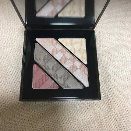 コンプリートアイパレット/Burberry Beauty/アイシャドウパレットを使ったクチコミ(2枚目)